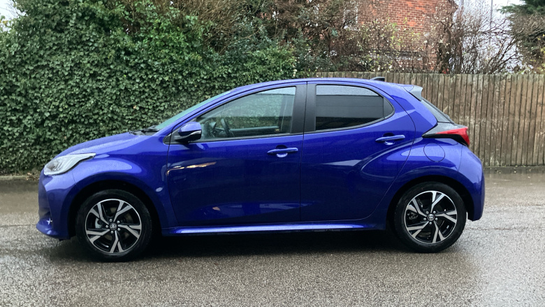 Toyota Yaris 1.5 Hybrid Design 5dr CVT Hybrid Hatchback